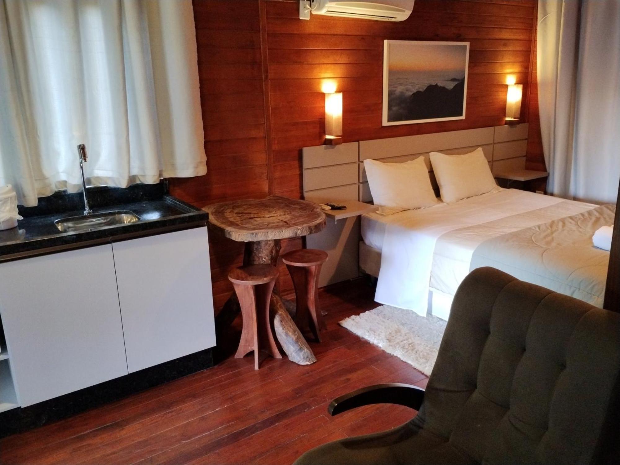 Lago Da Colina Inn